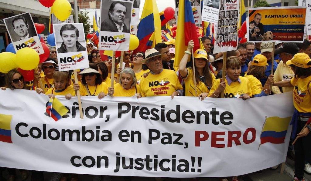 Colombians march for peace with justice